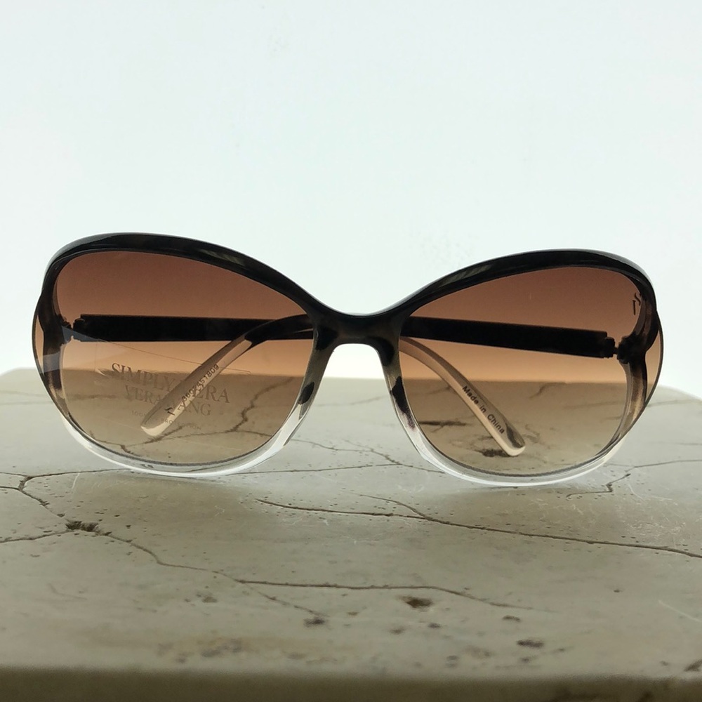 Vera Wang Round Tortoise Shell Thin Arm Brown Tint - image 2